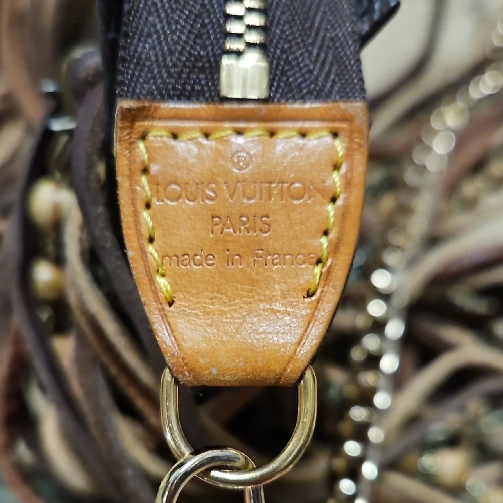 Vintage Boho Bags Louis Vuitton Brown and Tan Fringe Clutch - Picture 5 of 9